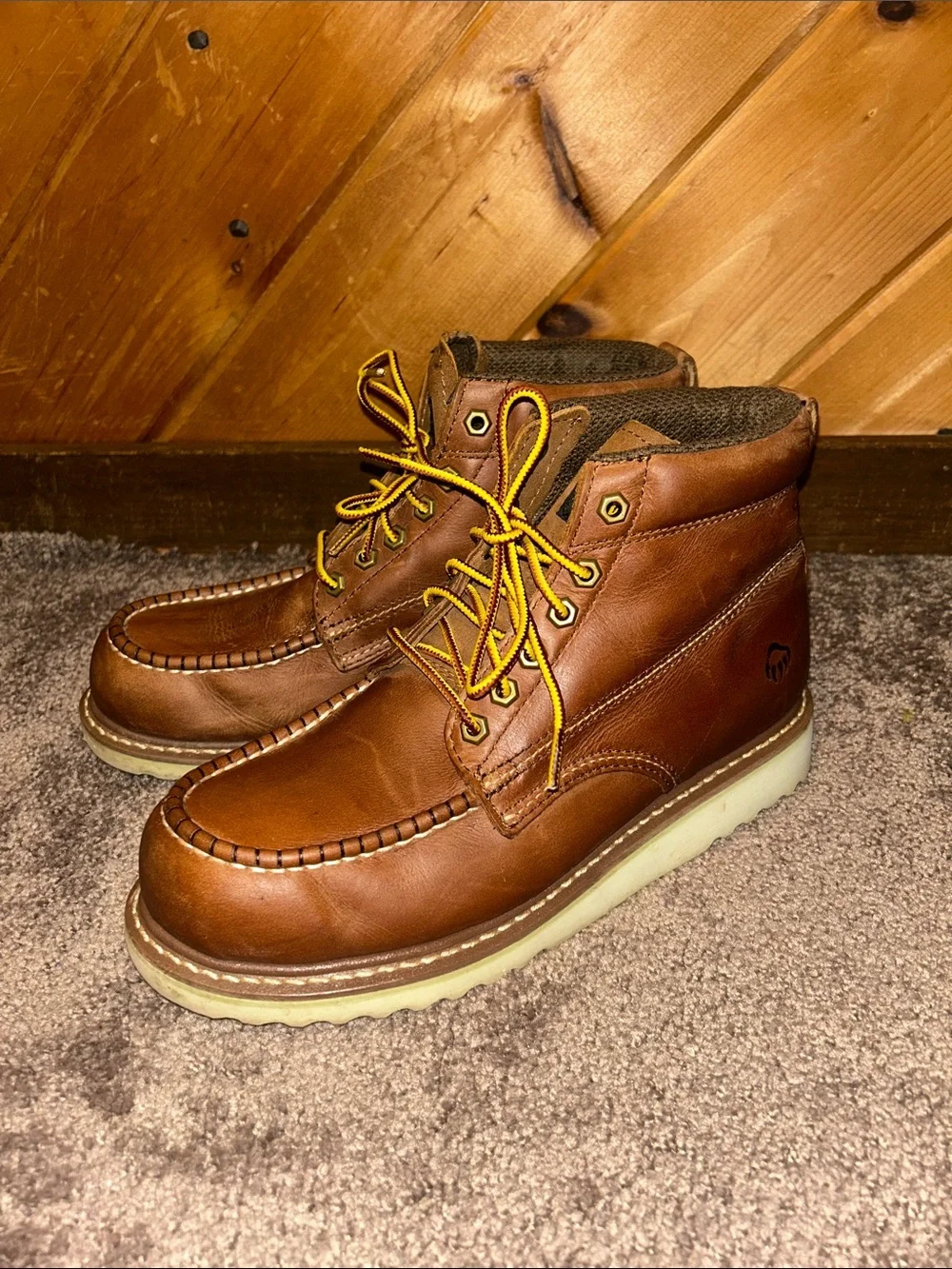 Wolverine Apprentice Wedge 6-Inch Moc-Toe Waterproof Leather Work Boots